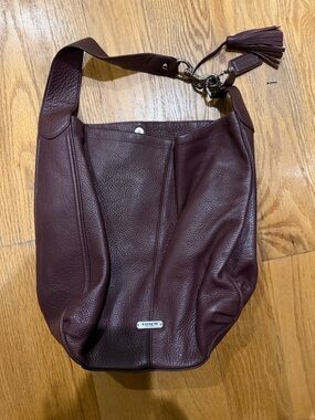 Coach Avery Hobo Bag
